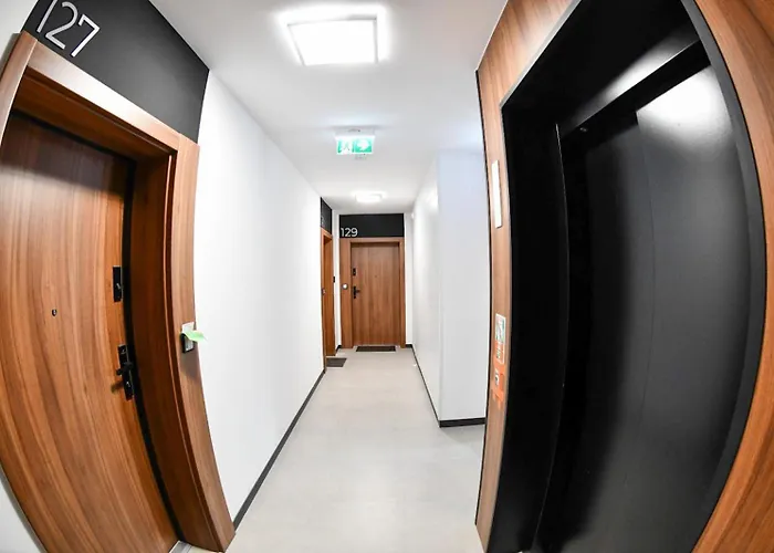 Elegant Two-Room Apartment, City Center, Balcony ,Sleeps 4