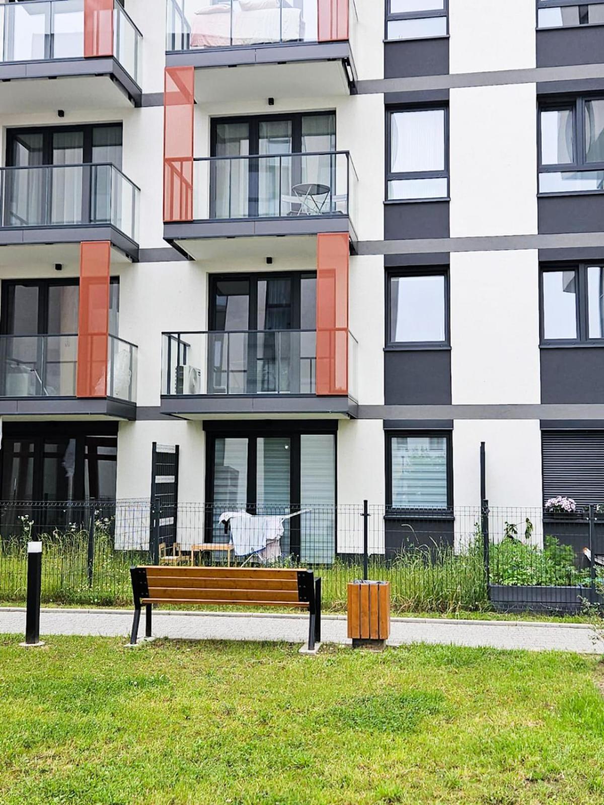 Elegant Two-room Apartment, Center, Balcony ,sleeps 4 * Краків